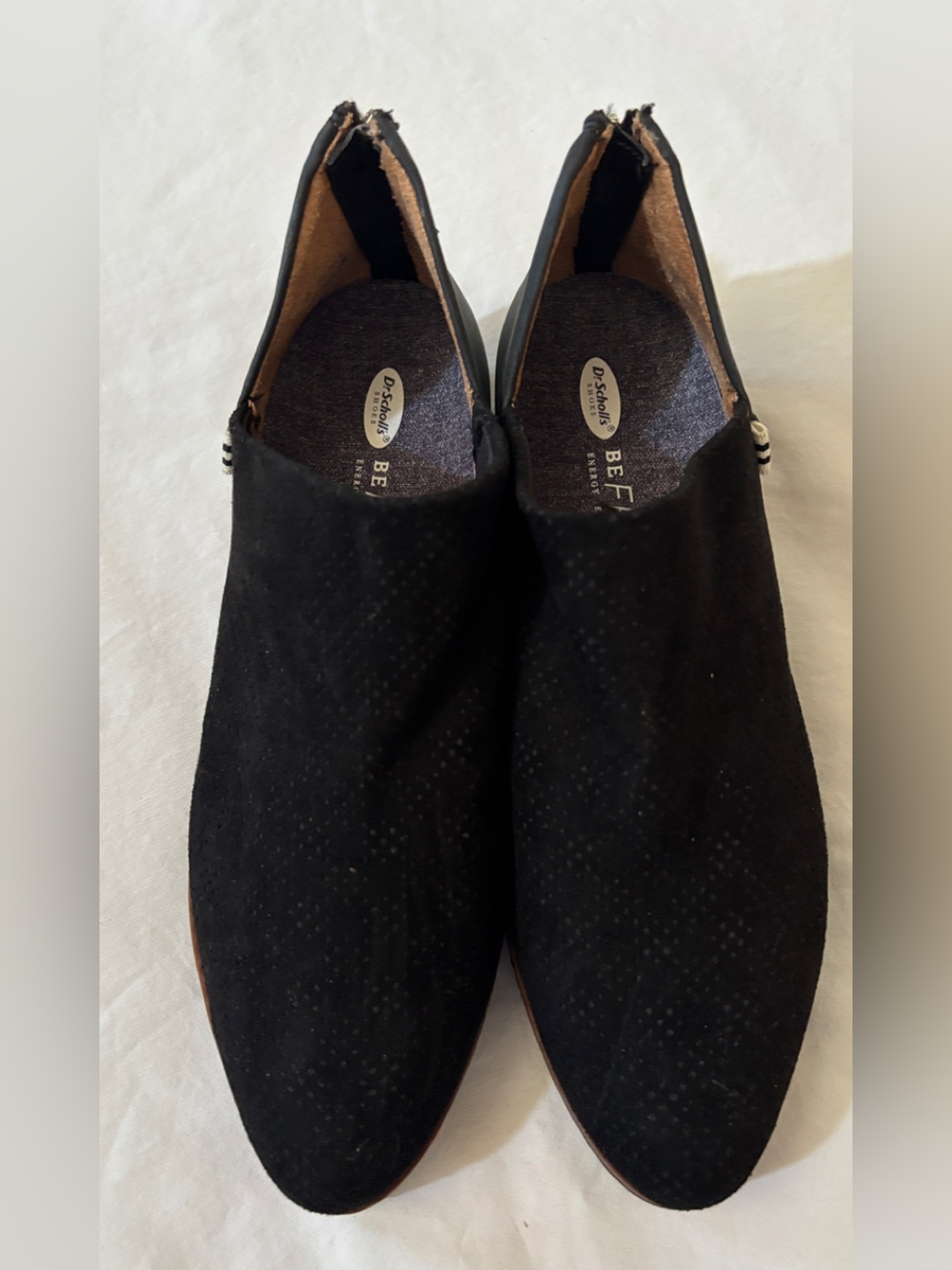 Dr. Scholl’s Women’s Black Perforated Wedge Ankle Booties Size 10M Back Zip